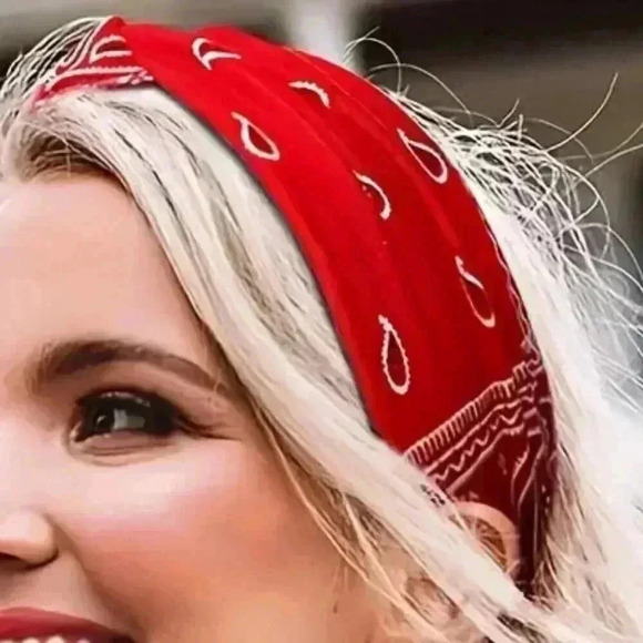 Boho-Chic Tie-Dye Paisley Headband - Picture 1 of 4